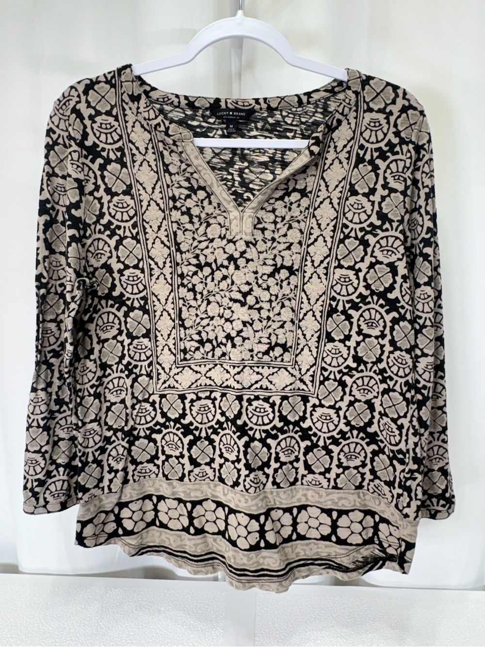 Lucky Brand Black and Beige Floral-Pattern V-Neck Tunic Blouse 4204